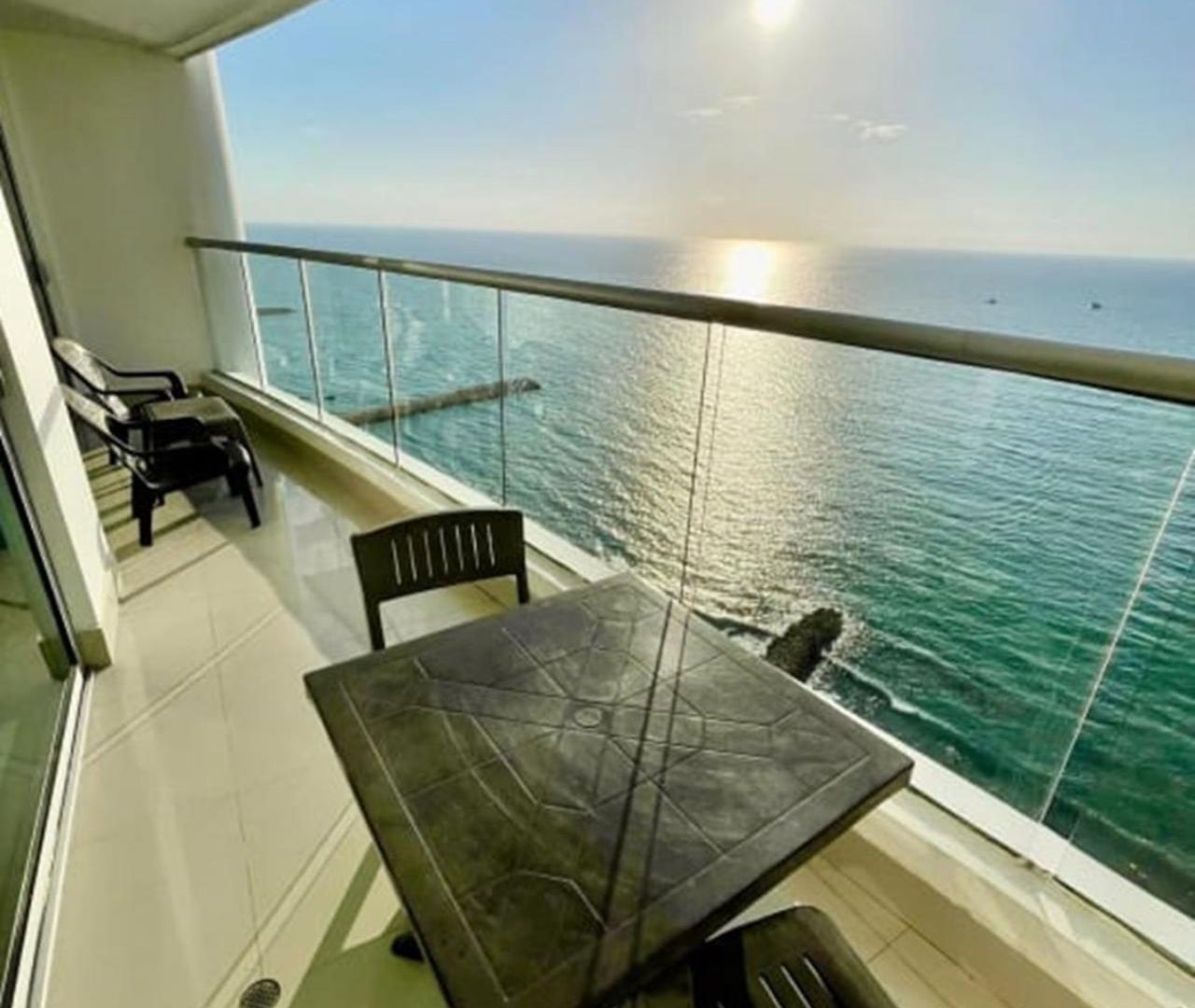 1pe-al De 1 Alcoba Frente Al Mar Con Aire Acondicionado, Piscina Y Wifi