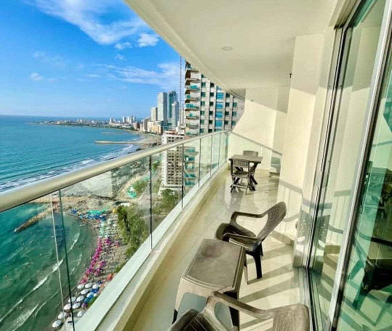 Apartamento 1pe-al De 1 Alcoba Frente Al Mar Con Aire Acondicionado, Piscina Y Wifi