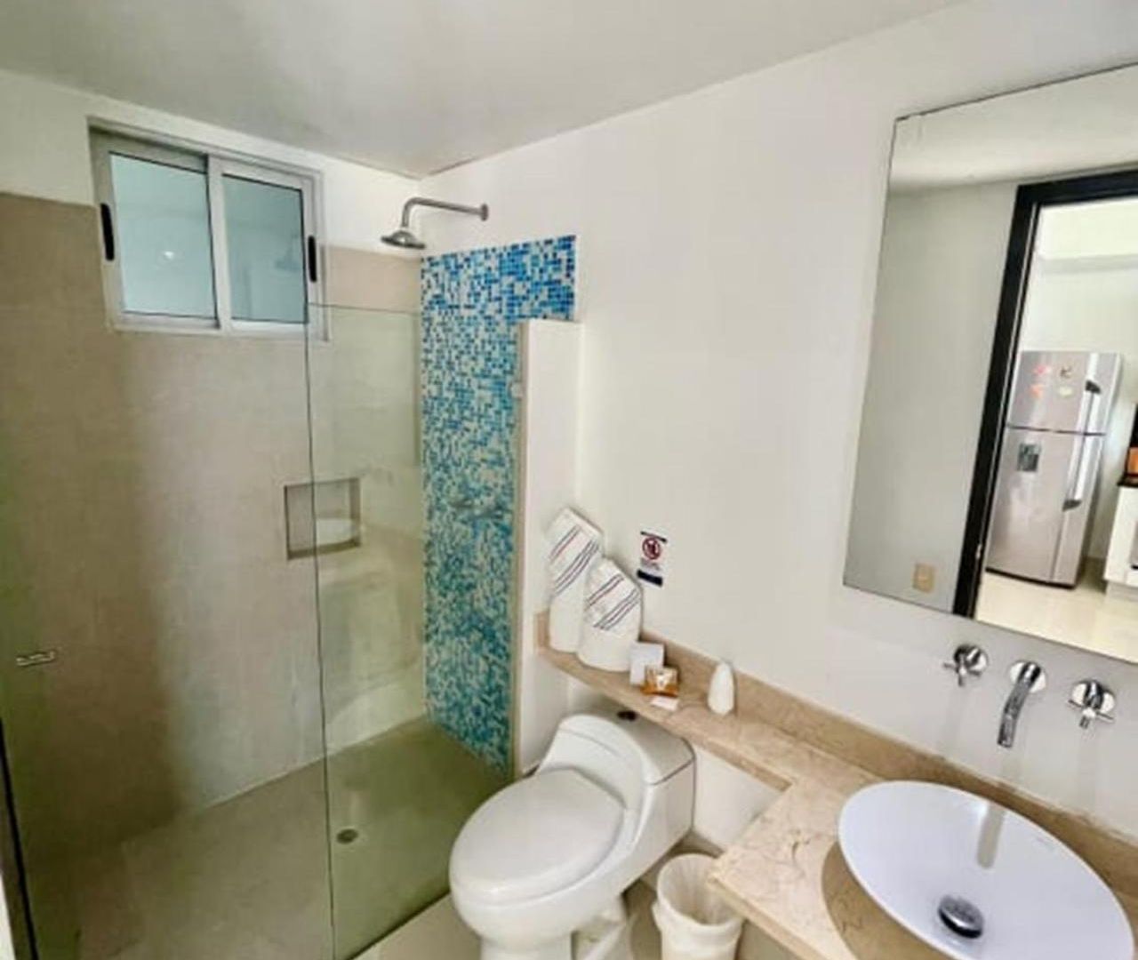 1pe-al De 1 Alcoba Frente Al Mar Con Aire Acondicionado, Piscina Y Wifi Apartamento *