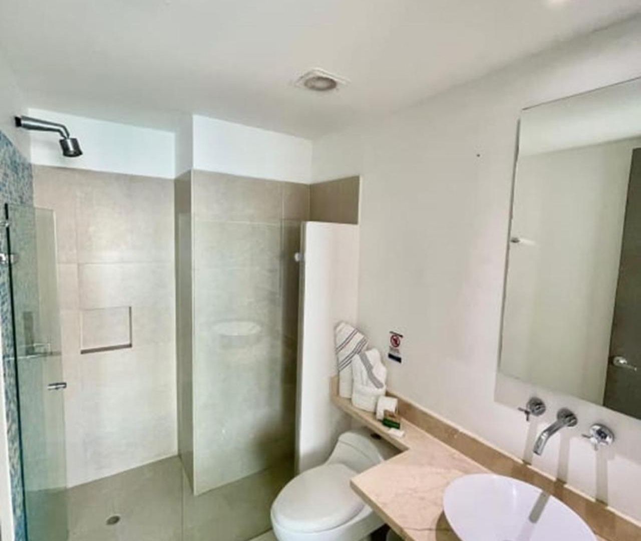 Apartamento 1pe-al De 1 Alcoba Frente Al Mar Con Aire Acondicionado, Piscina Y Wifi Cartagena