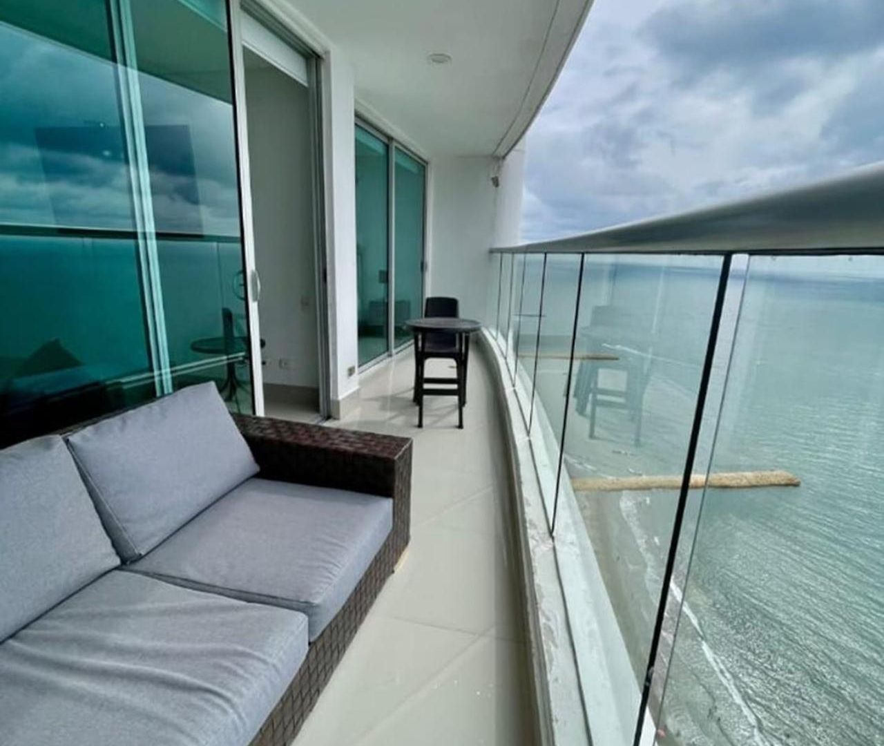 Apartamento 1pe-al De 1 Alcoba Frente Al Mar Con Aire Acondicionado, Piscina Y Wifi Cartagena