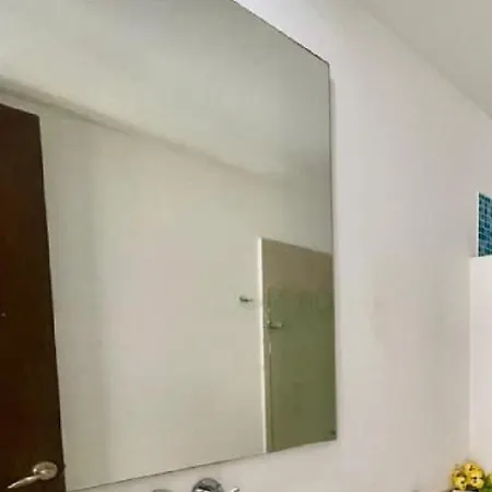 Apartamento 1pe-al De 1 Alcoba Frente Al Mar Con Aire Acondicionado, Piscina Y Wifi
